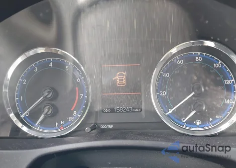 2018 Toyota Corolla Le из США, поврежденный, VIN 5YFBURHE4JP822082